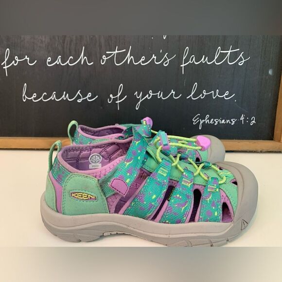 Keen Newport H2 Katydid/African Violet sandals   size 4 - Picture 1 of 10